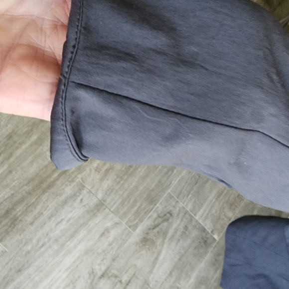 Free People- very GUC- steel blue,long blazer with  studs on pockets. Size 8 - Picture 3 of 7